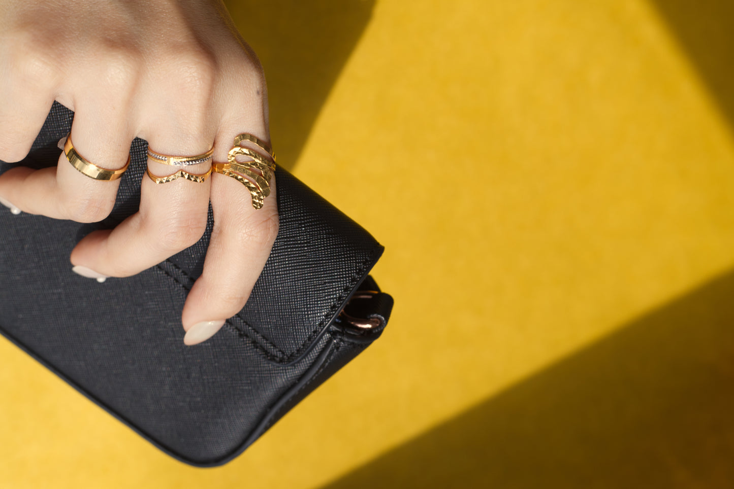 Soleste V Petite Ring