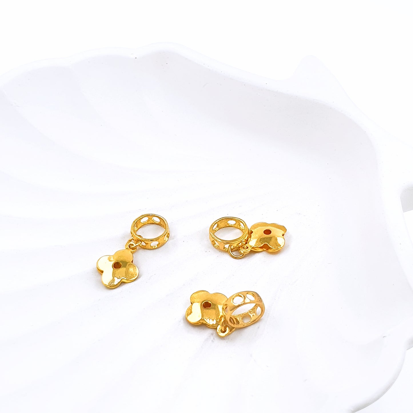 Alhambra Clover Flora Cleef Charm
