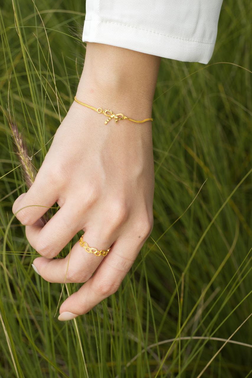 Kate Bow Ribbon Gift of Love Dainty Bracelet