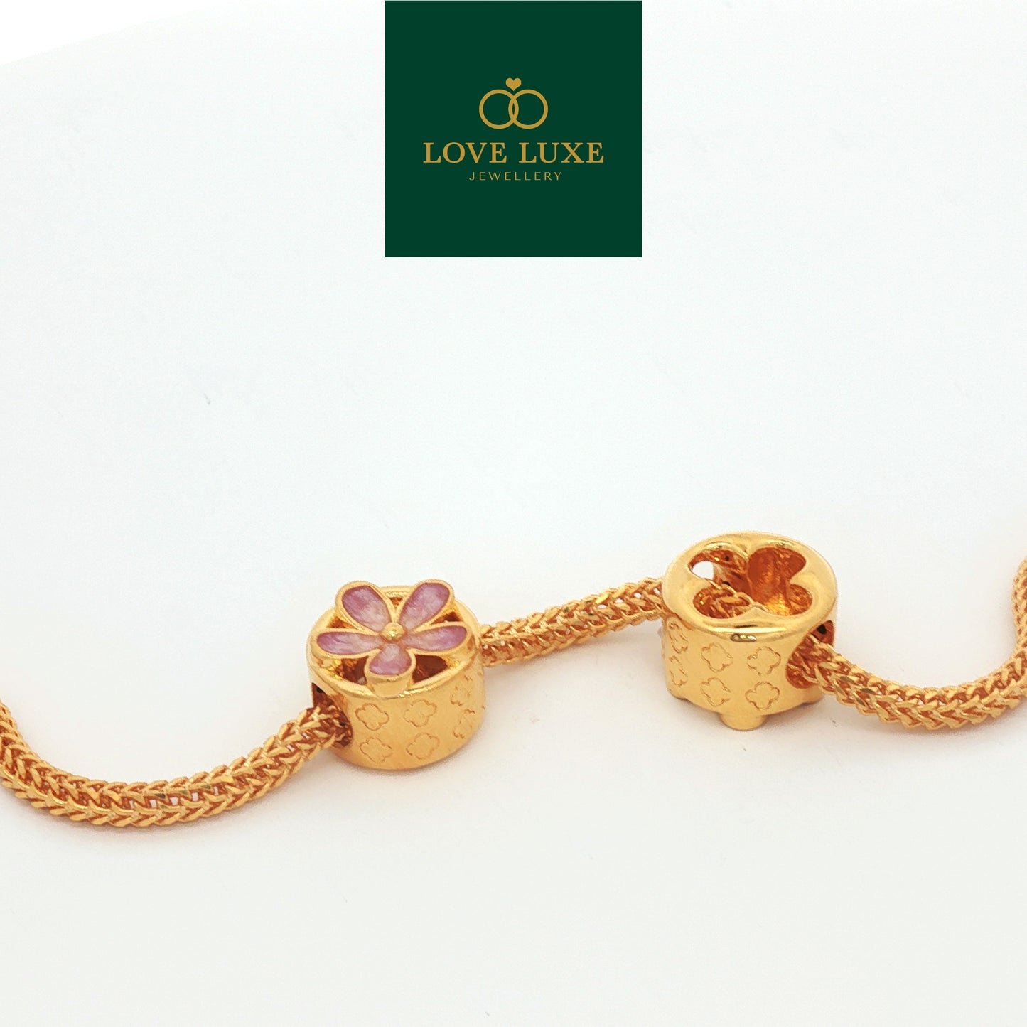 LOVE LUXE Light Purple Flower Stud Charm | Emas 916/22K
