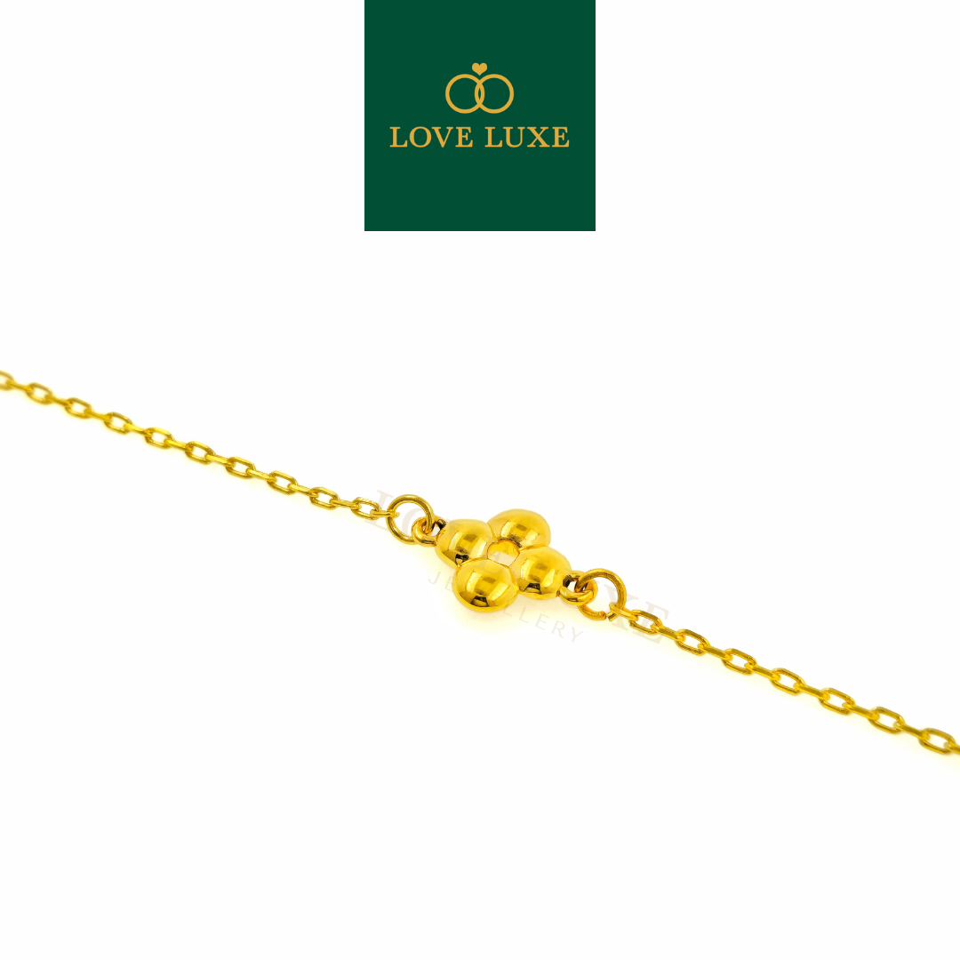 Floral Clover Dainty Charm Lightweight Bracelet