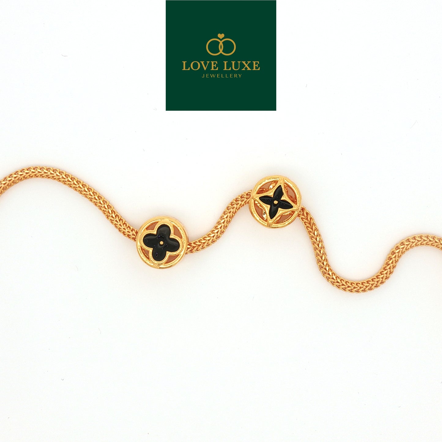 LOVE LUXE Clover Floral Round Stud Charm | Emas 916/22K