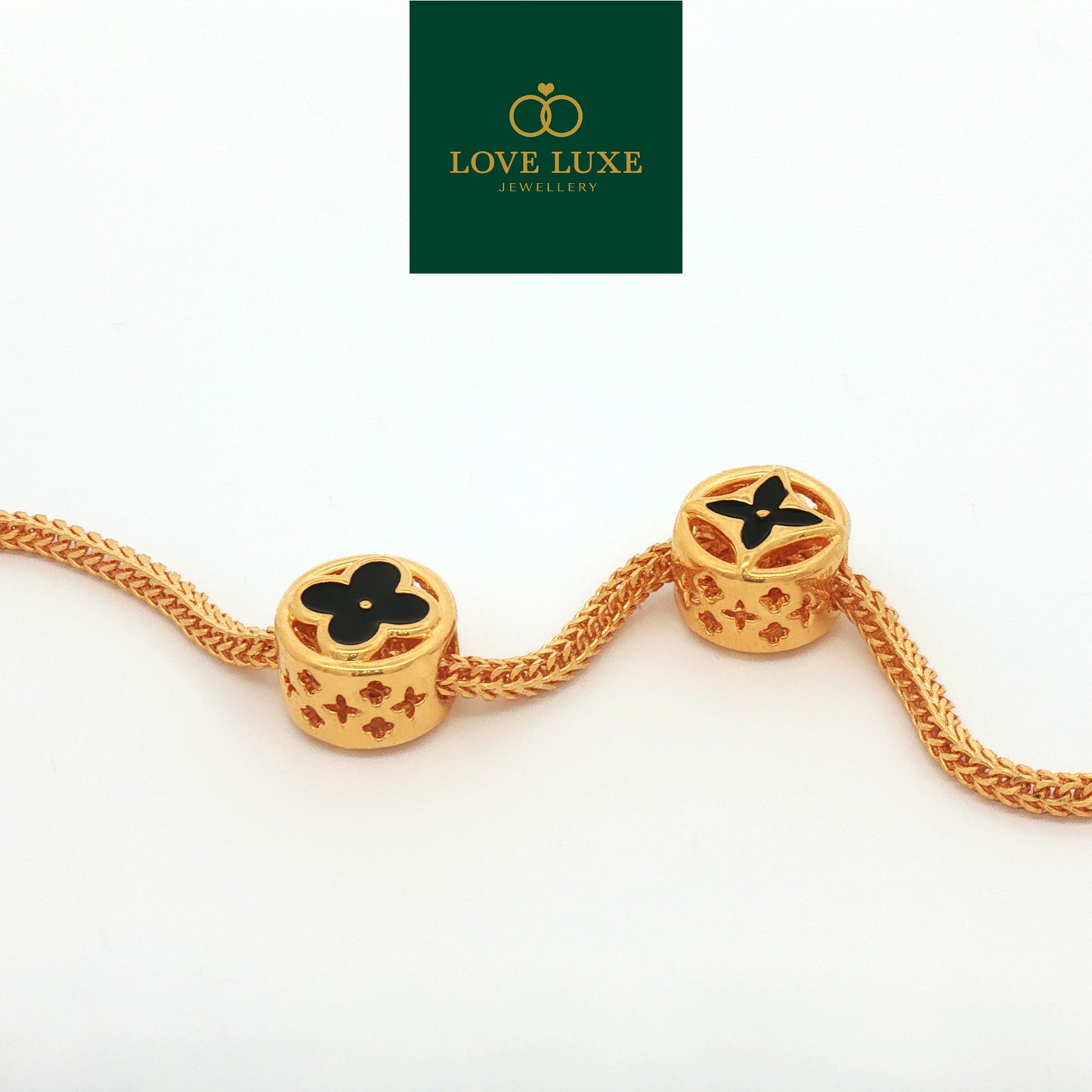 LOVE LUXE Clover Floral Round Stud Charm | Emas 916/22K